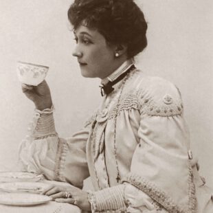 Ways to promote Women’s History Month